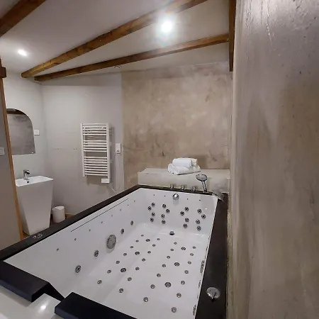 Manoir Les Cedres 3*