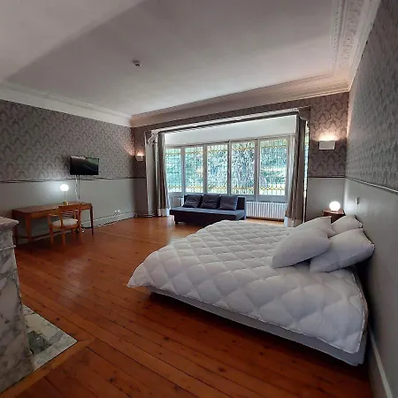Bed & Breakfast Manoir Les Cedres Corbehem
