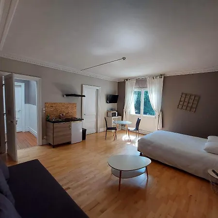 Manoir Les Cedres Vendégház Corbehem