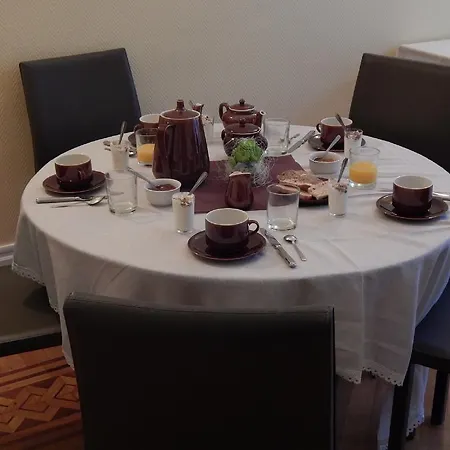 Bed and Breakfast Manoir Les Cedres